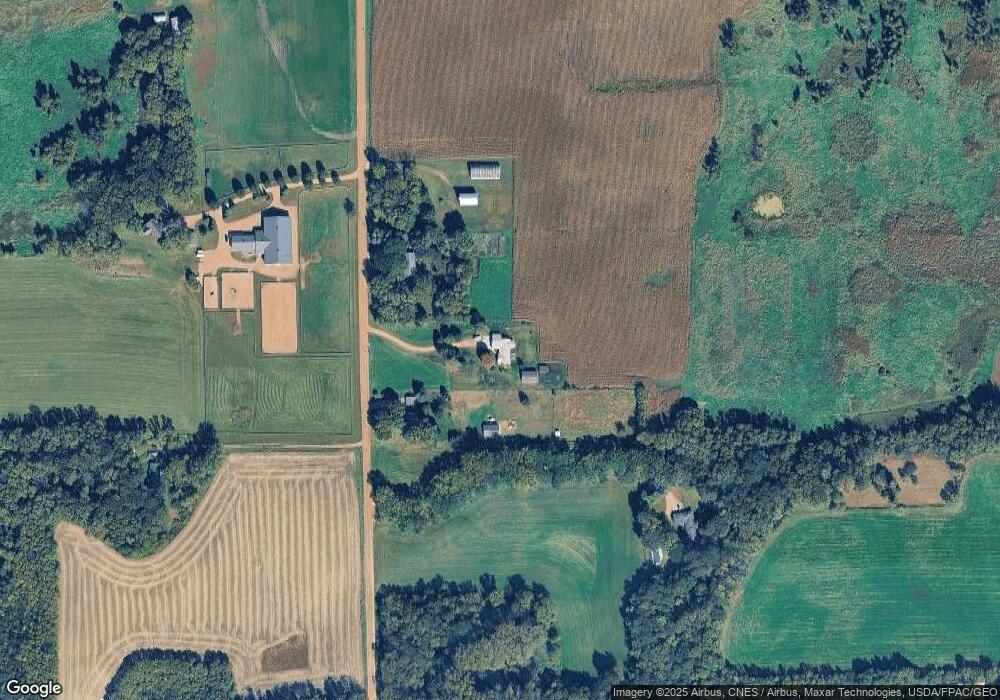 440 Kuntz Dr, Maple Plain, MN 55359 - photo 1