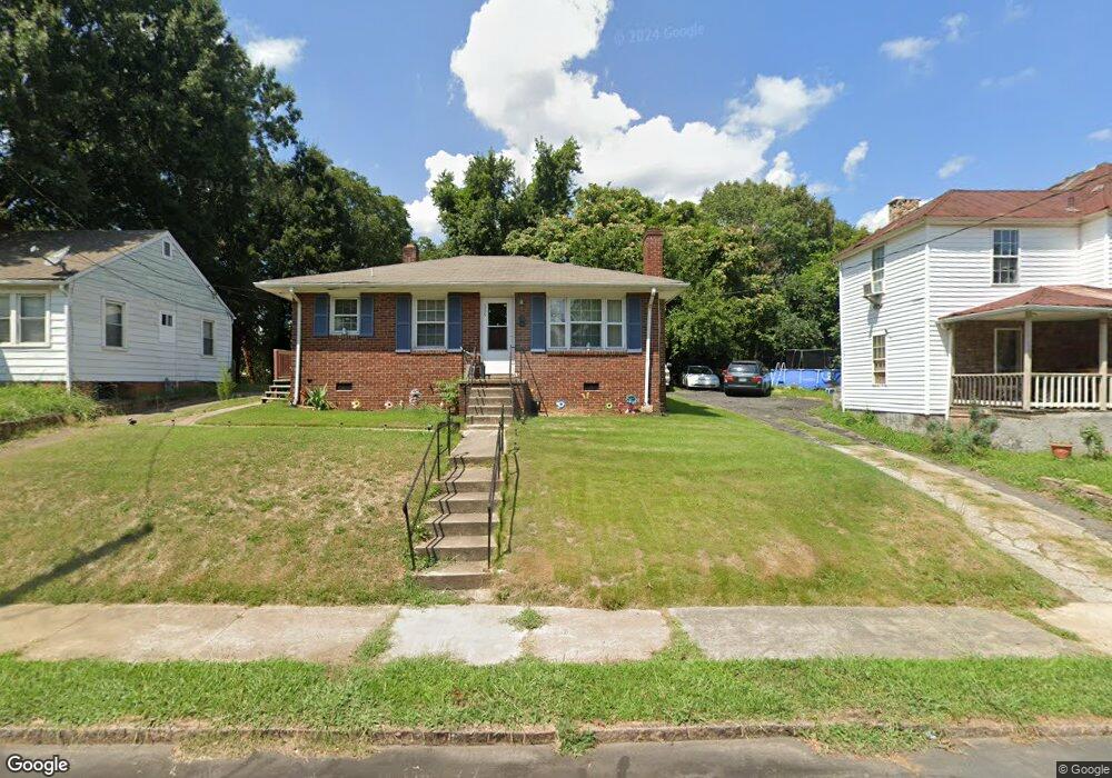 1215 NE 24th St, Winston Salem, NC 27105 - photo 1