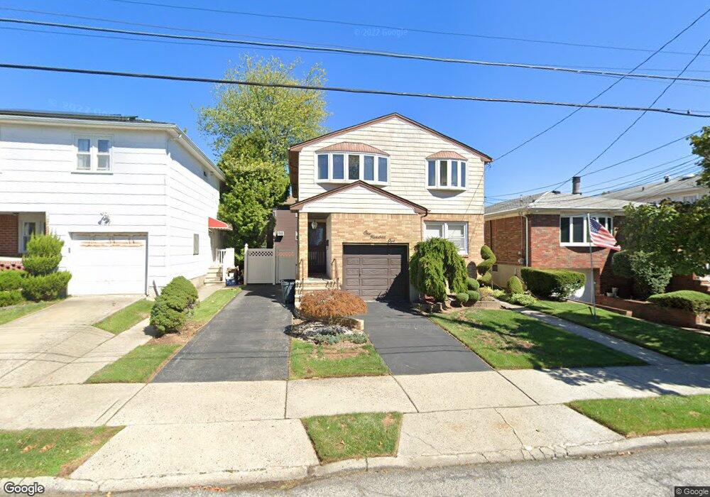 101 Spratt Ave unit 1, Staten Island, NY 10306 - photo 1