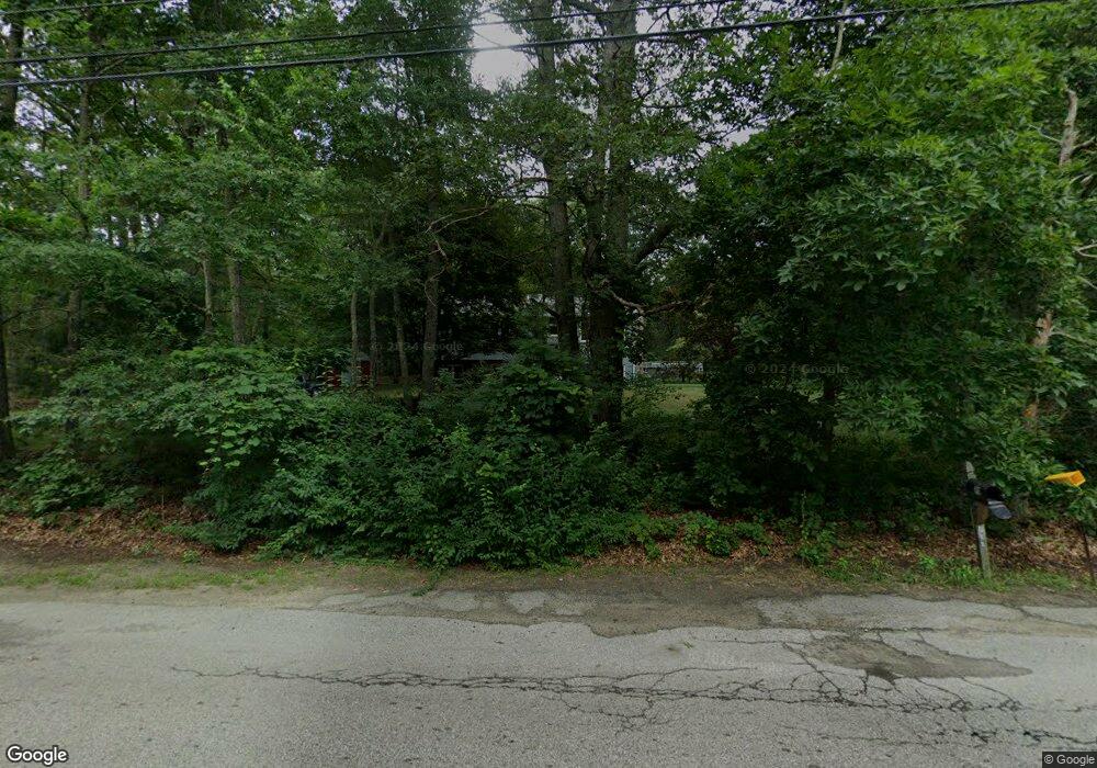 720 Weaver Hill Rd, Coventry, RI 02816 - photo 1