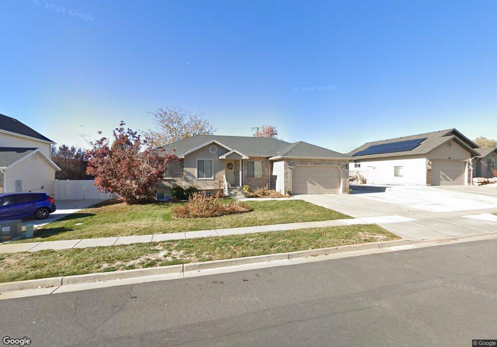 2385 N 125 W, Layton, UT 84041 - photo 1