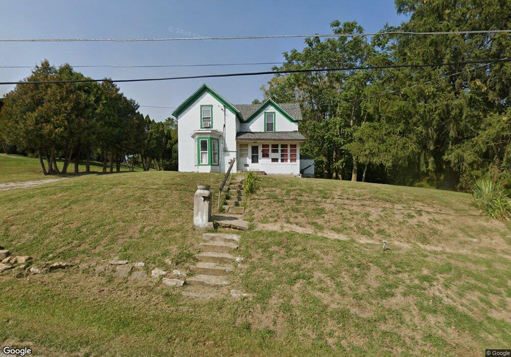 716 Locust St, Columbus Junction, IA 52738 - photo 1