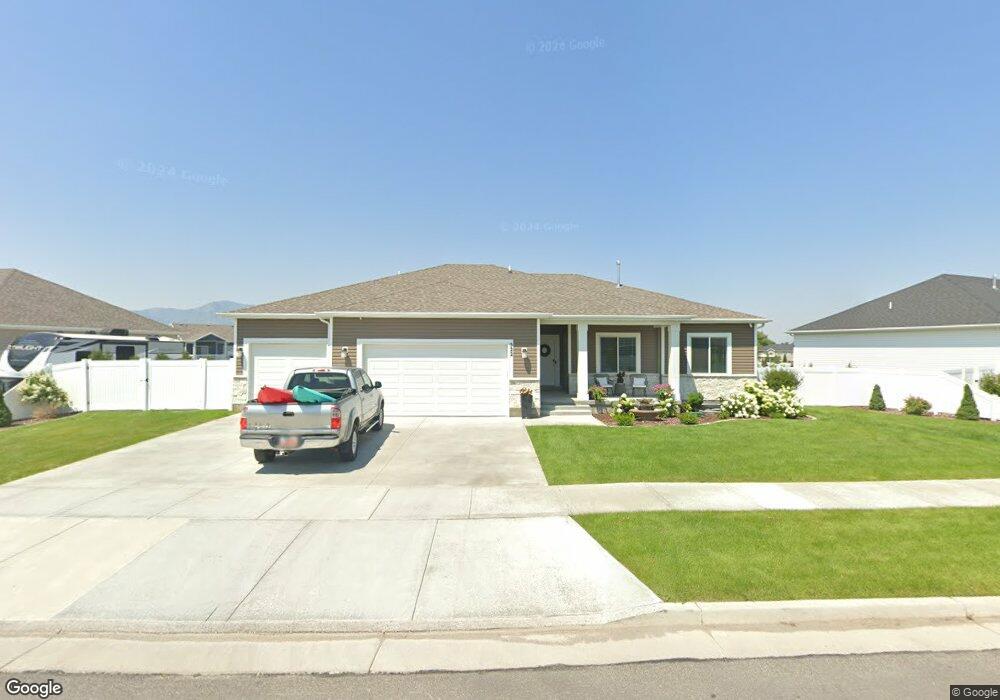 522 S 400 E unit 34, Hyrum, UT 84319 - photo 1