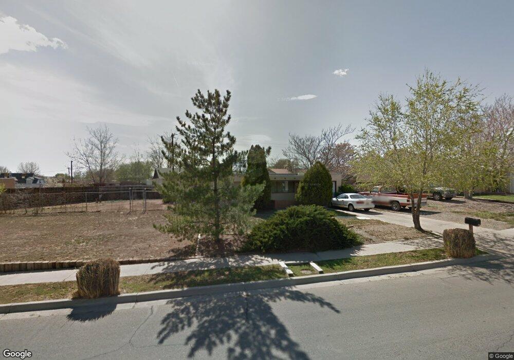 3803 Sierra Vista Dr, Farmington, NM 87402 - photo 1