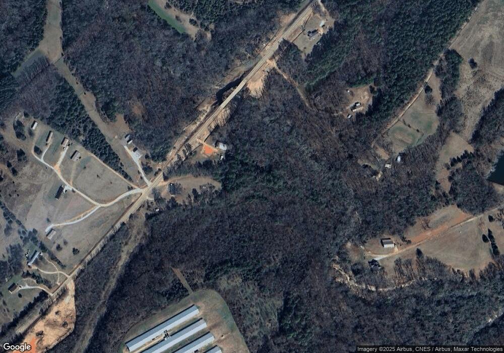 21 Trailerpark Rd, Hartwell, GA 30643 - photo 1