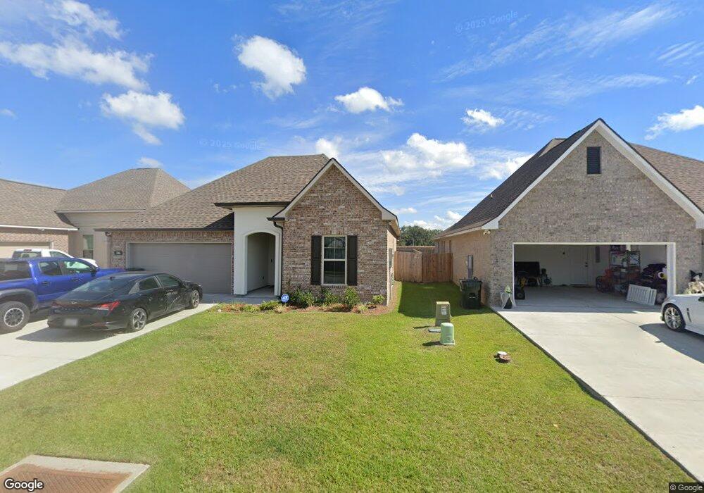106 Oriole St, Houma, LA 70364 - photo 1