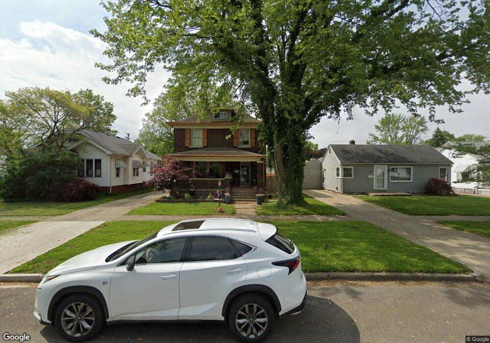 3313 Richmond Ave, Mattoon, IL 61938 - photo 1
