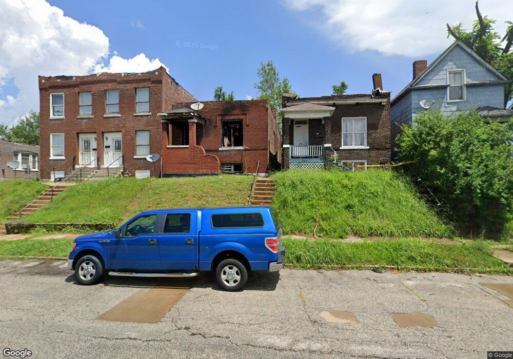 4453 Lee Ave, Saint Louis, MO 63115 - photo 1