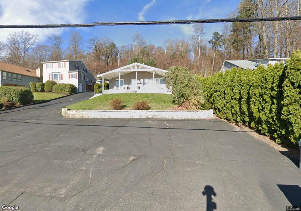 2861 Lakeside Dr, Harveys Lake, PA 18618 - photo 1