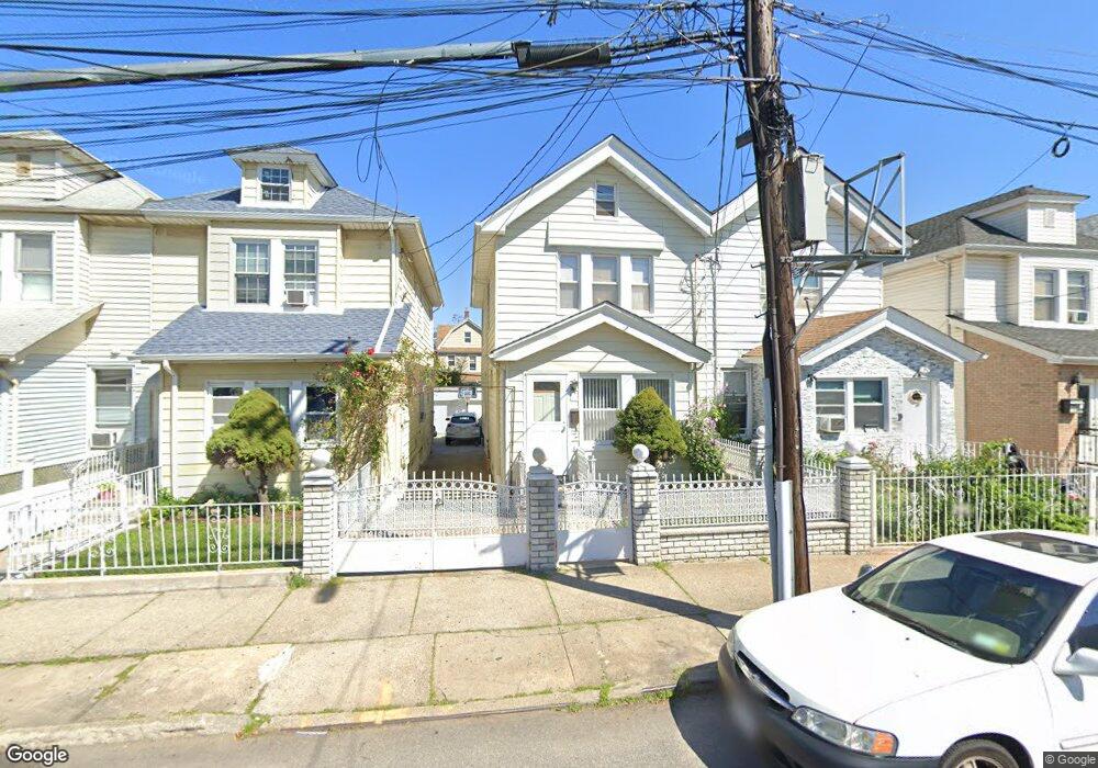 10749 105th St, Ozone Park, NY 11417 - photo 1