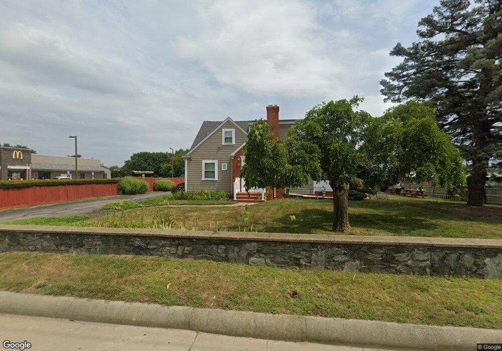 1409 W Main Rd, Middletown, RI 02842 - photo 1