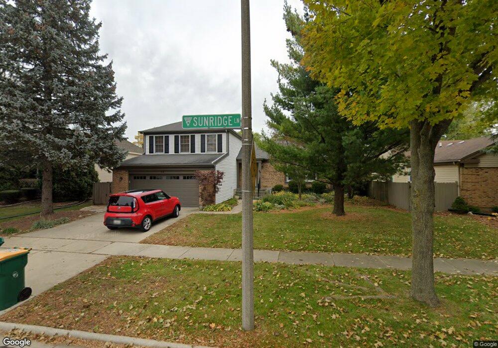 98 Sunridge Ln, Buffalo Grove, IL 60089 - photo 1