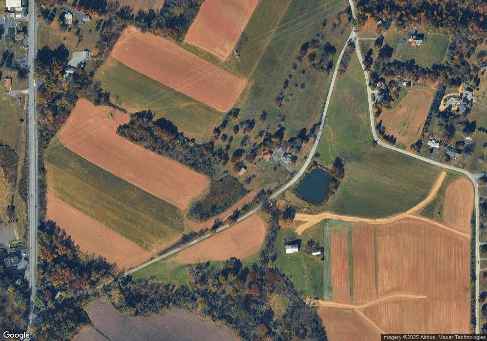 801 Bealer Rd, Pottstown, PA 19465 - photo 1