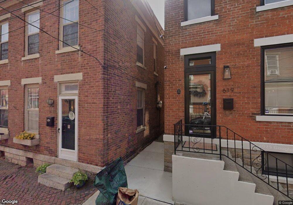 621 S Lazelle St unit 623, Columbus, OH 43206 - photo 1