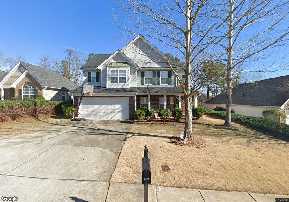 3740 Crescent Walk Ln NE, Suwanee, GA 30024 - photo 1