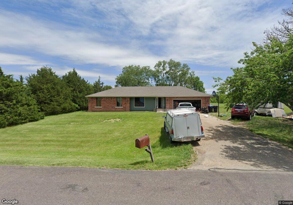 2400 SW Ava St, Topeka, KS 66614 - photo 1