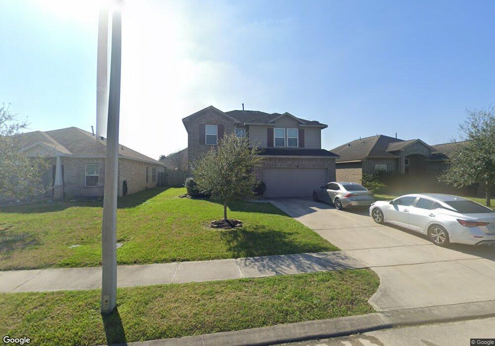 1039 Cash St, Alvin, TX 77511 - photo 1