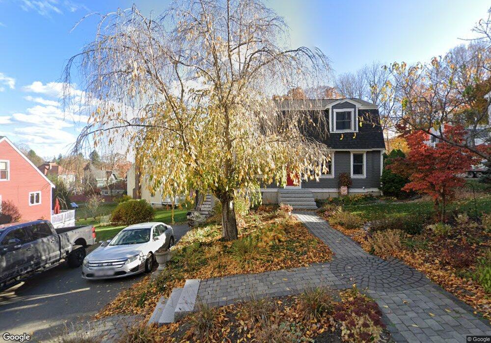 5 Rowell St, Amesbury, MA 01913 - photo 1