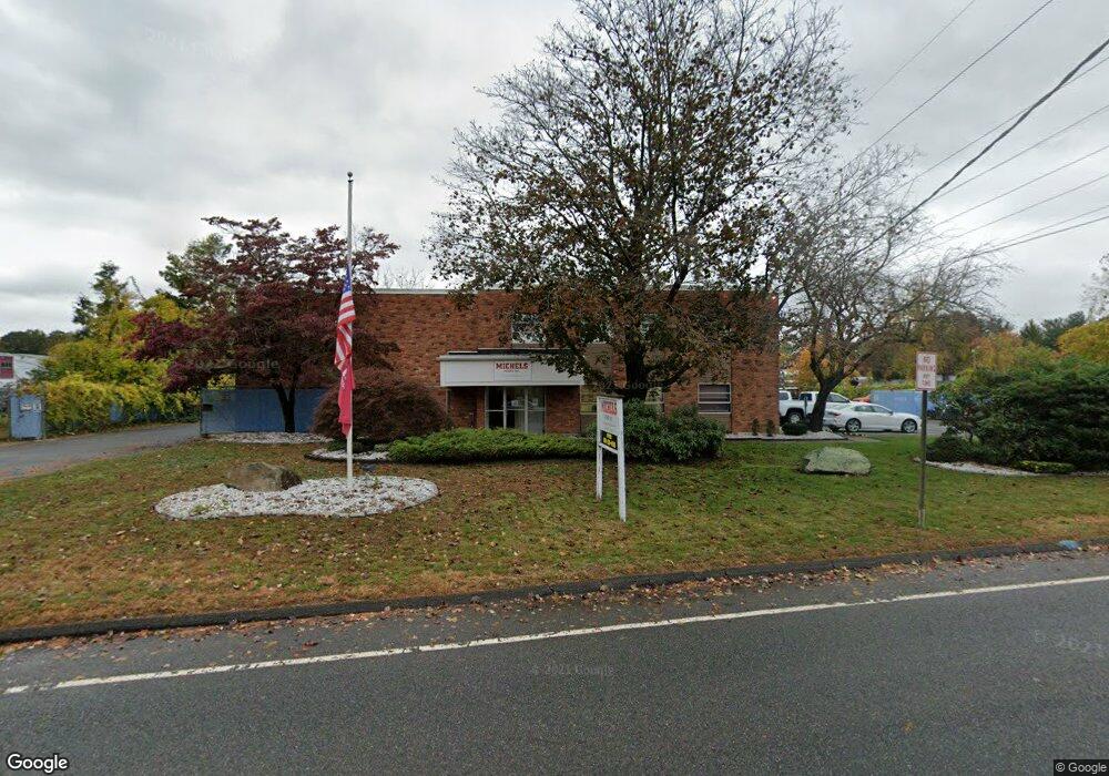 665 Nutmeg Rd N, South Windsor, CT 06074 - photo 1