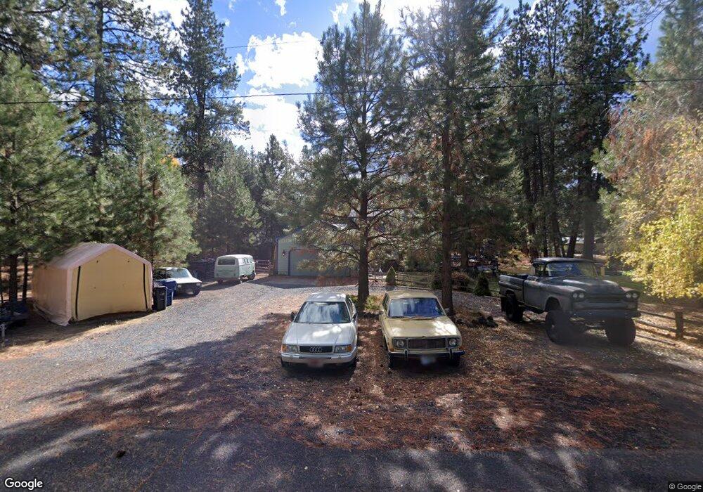 19405 Comanche Cir, Bend, OR 97702 - photo 1