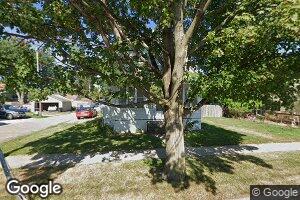 345 3rd St, Moline, IL 61265