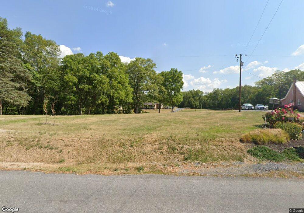 1554 Millner Rd, Strasburg, VA 22657 - photo 1