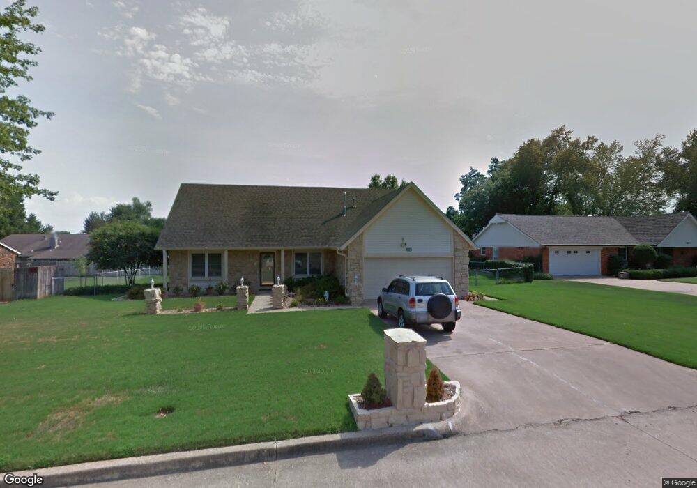 811 W Twin Oaks Dr, Broken Arrow, OK 74011 - photo 1