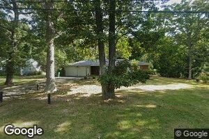 695 Robinson Ln, Peconic, NY 11958