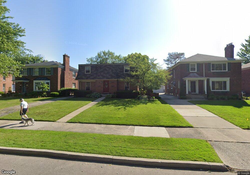 736 Trombley Rd unit 38, Grosse Pointe Park, MI 48230 - photo 1