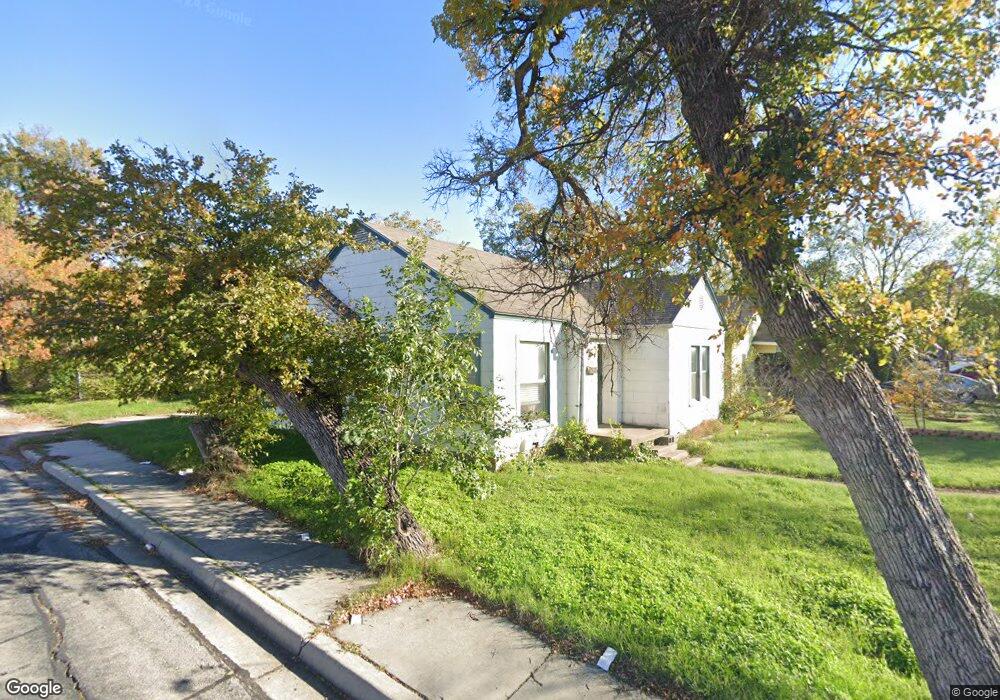 638 Bonham St, Grand Prairie, TX 75050 - photo 1