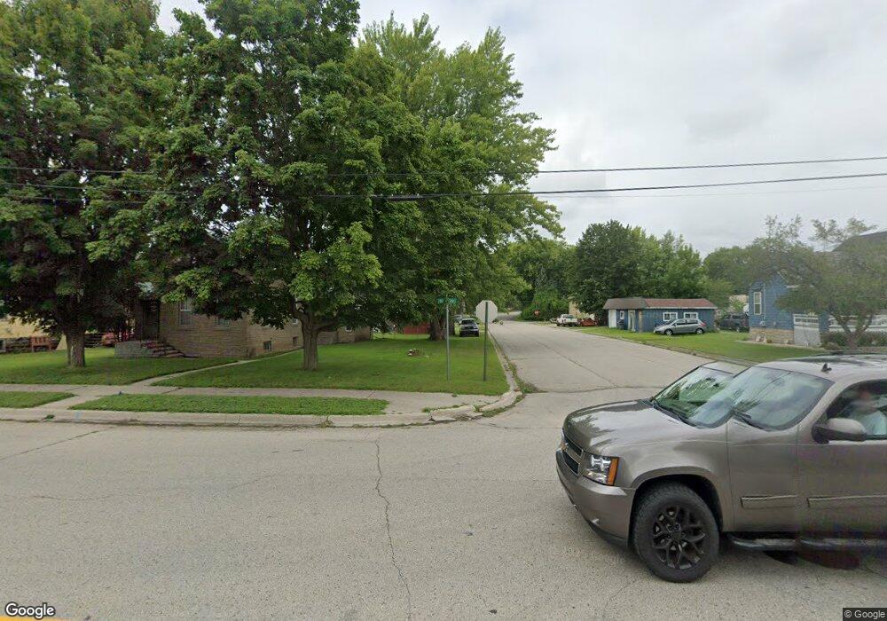 2408 10th Ave, Menominee, MI 49858 - photo 1