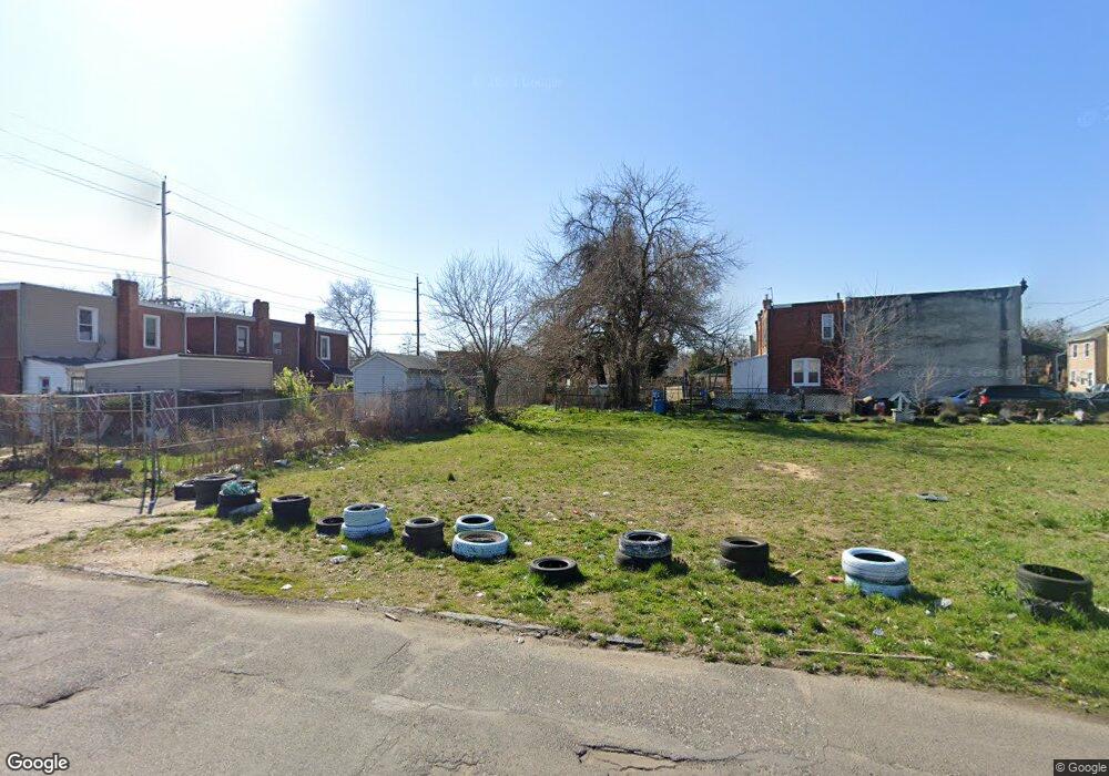 562 Jackson St, Camden, NJ 08104 - photo 1