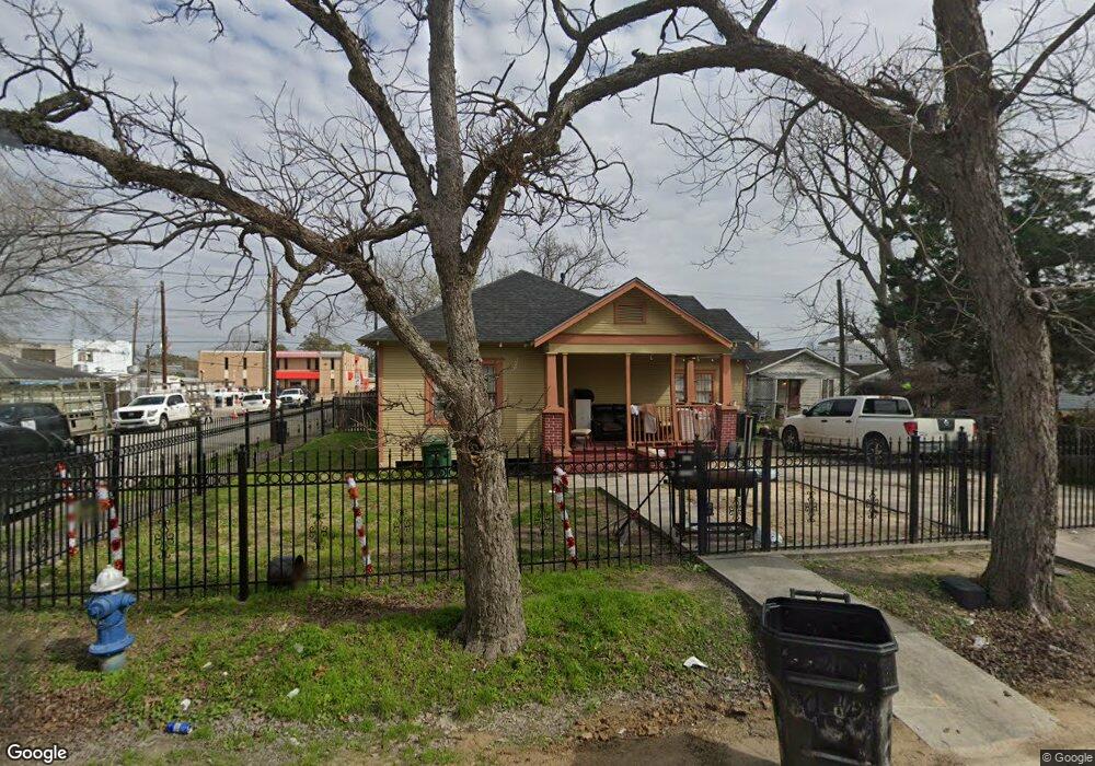 4020 Baden St, Houston, TX 77009 - photo 1