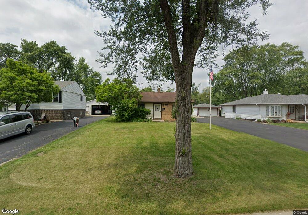 2307 Robin Ln, Rolling Meadows, IL 60008 - photo 1