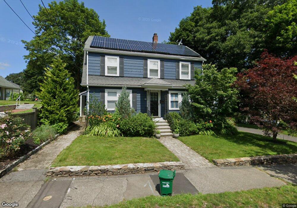 11 Hillcrest Rd, Milton, MA 02186 - photo 1