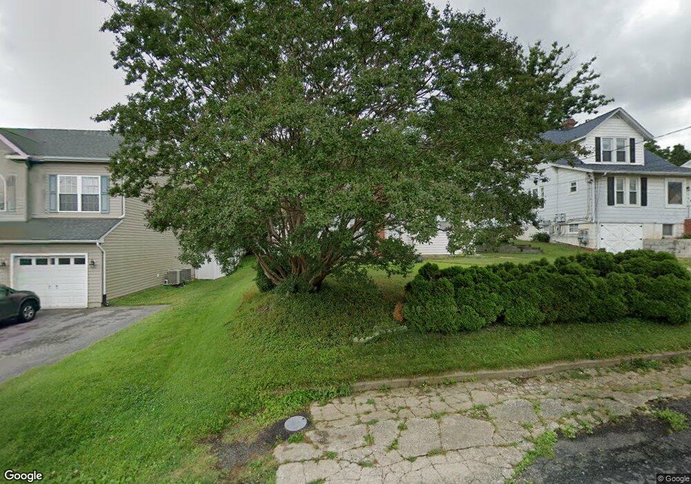 5634 Oakland Rd, Halethorpe, MD 21227 - photo 1