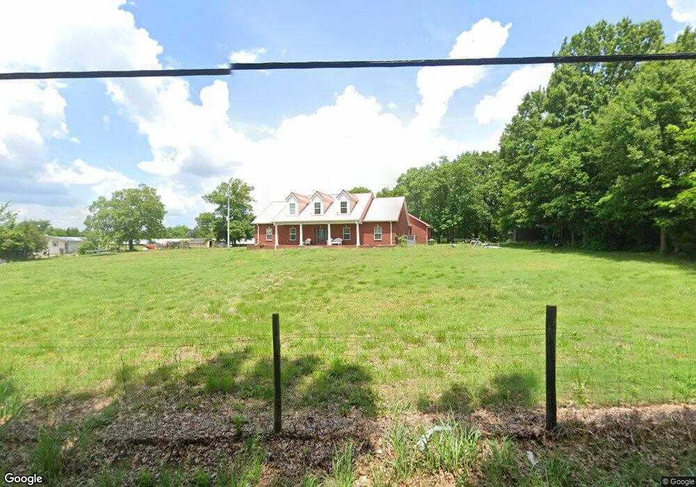 3324 Sims Rd, Shelbyville, TN 37160 - photo 1