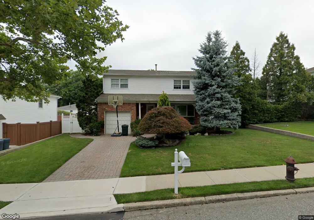 139 Weaver St, Staten Island, NY 10312 - photo 1