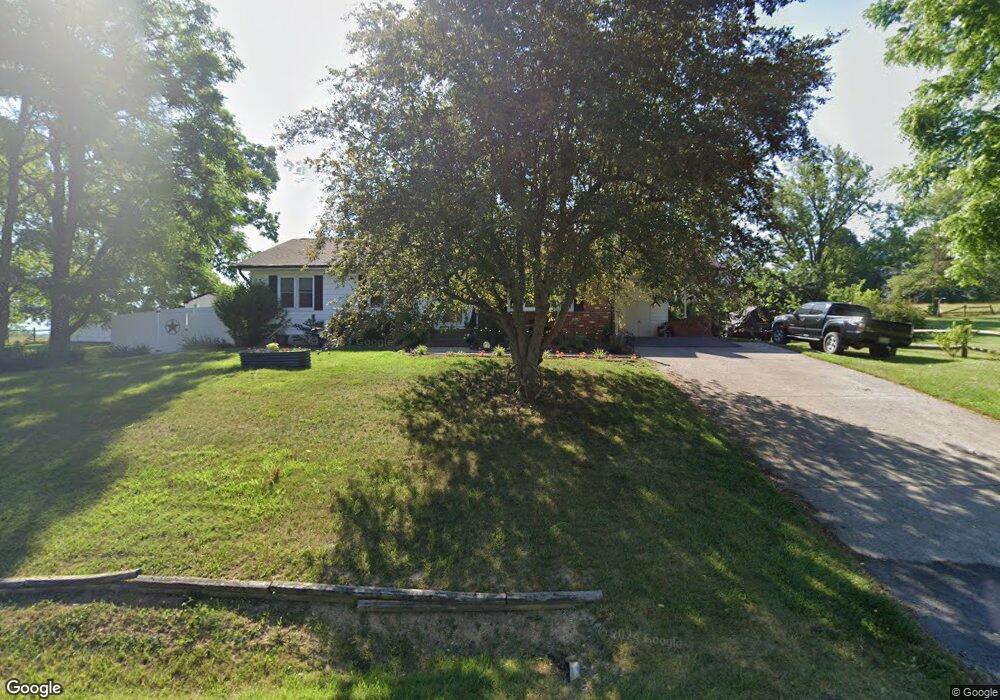 401 Palmyra Rd, Edinburg, VA 22824 - photo 1