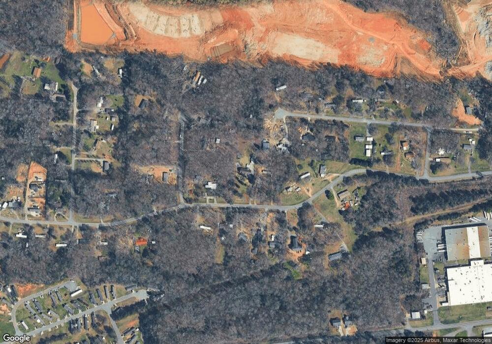 316 New Haven Dr, Gastonia, NC 28052 - photo 1