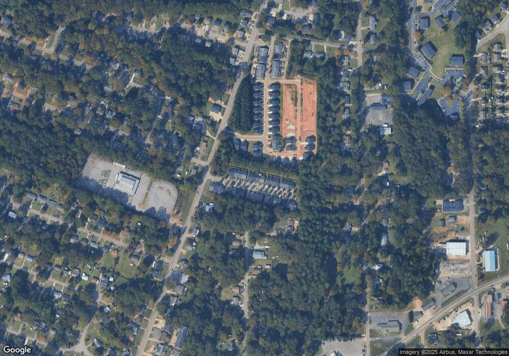 109 Clara Jean Ct, Lagrange, GA 30241 - photo 1