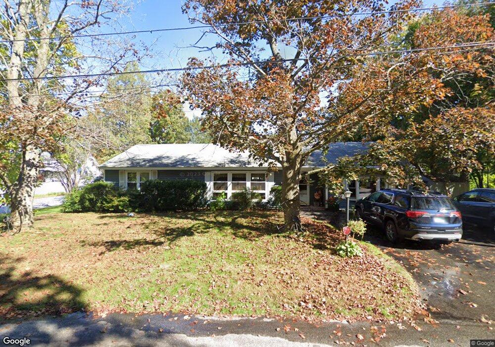 25 Gray St, Manchester, NH 03103 - photo 1