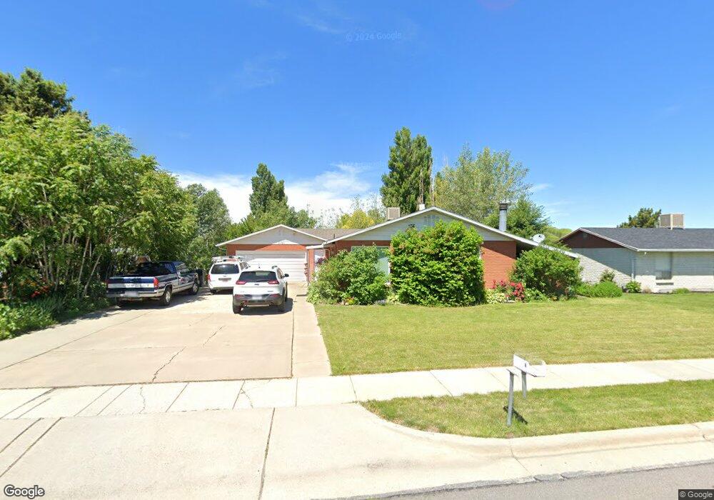 2081 N 1000 W, Clearfield, UT 84015 - photo 1