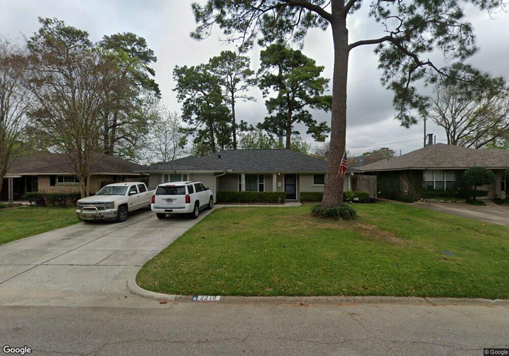 2210 Nina Lee Ln, Houston, TX 77018 - photo 1