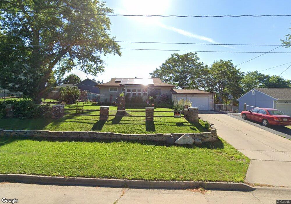 4055 SE 15th Ct, Des Moines, IA 50320 - photo 1