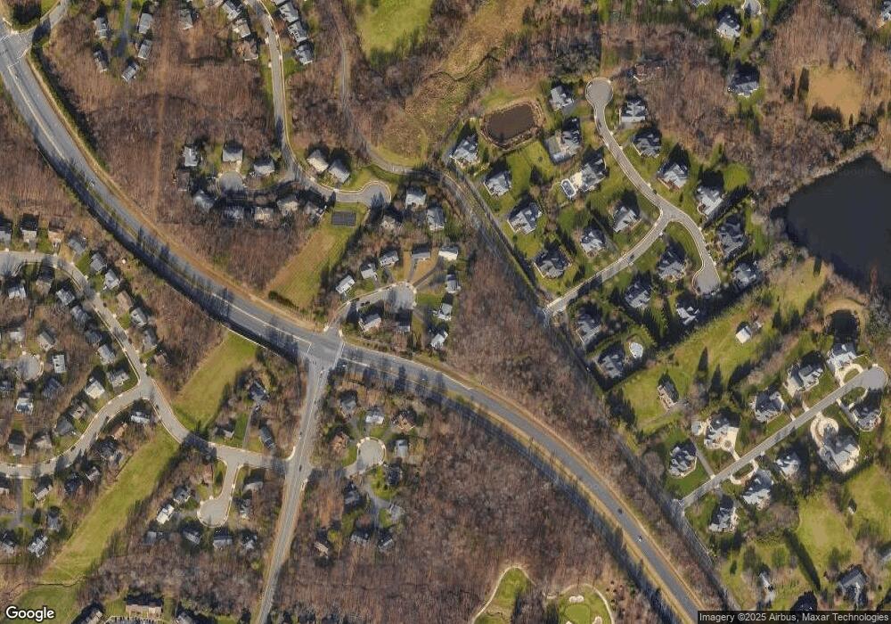 3501 Stringfellow Ct, Fairfax, VA 22033 - photo 1