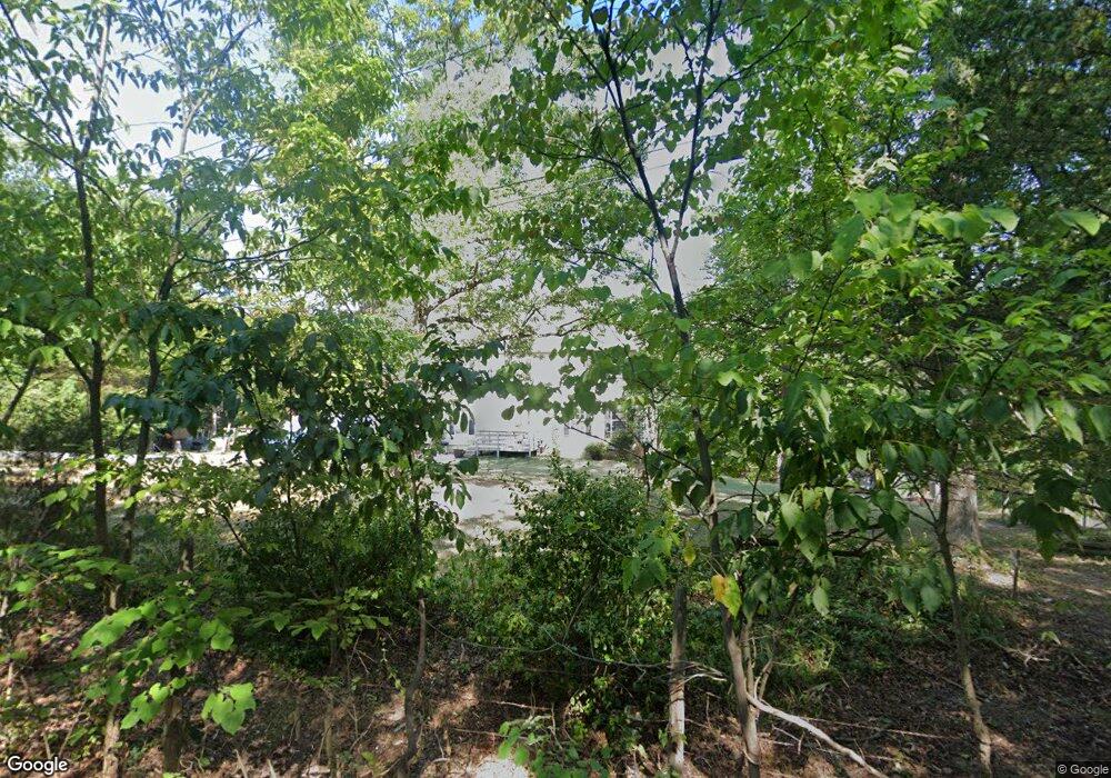 303 Thunderbird Rd, Front Royal, VA 22630 - photo 1