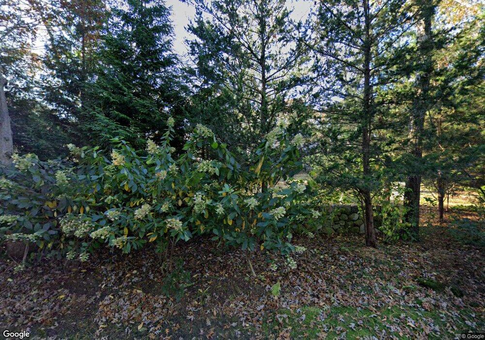 80 Iroquois Ave, Vineyard Haven, MA 02568 - photo 1