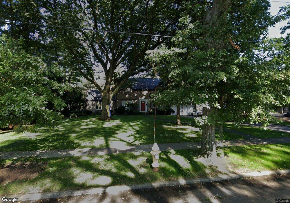 89 Colonial Pkwy, Manhasset, NY 11030 - photo 1