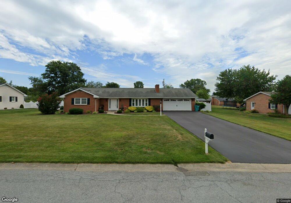 16616 Mosby Dr, Williamsport, MD 21795 - photo 1